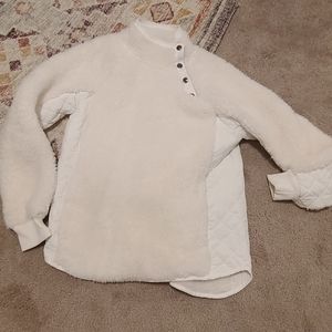 Abercrombie & Fitch  sherpa size medium